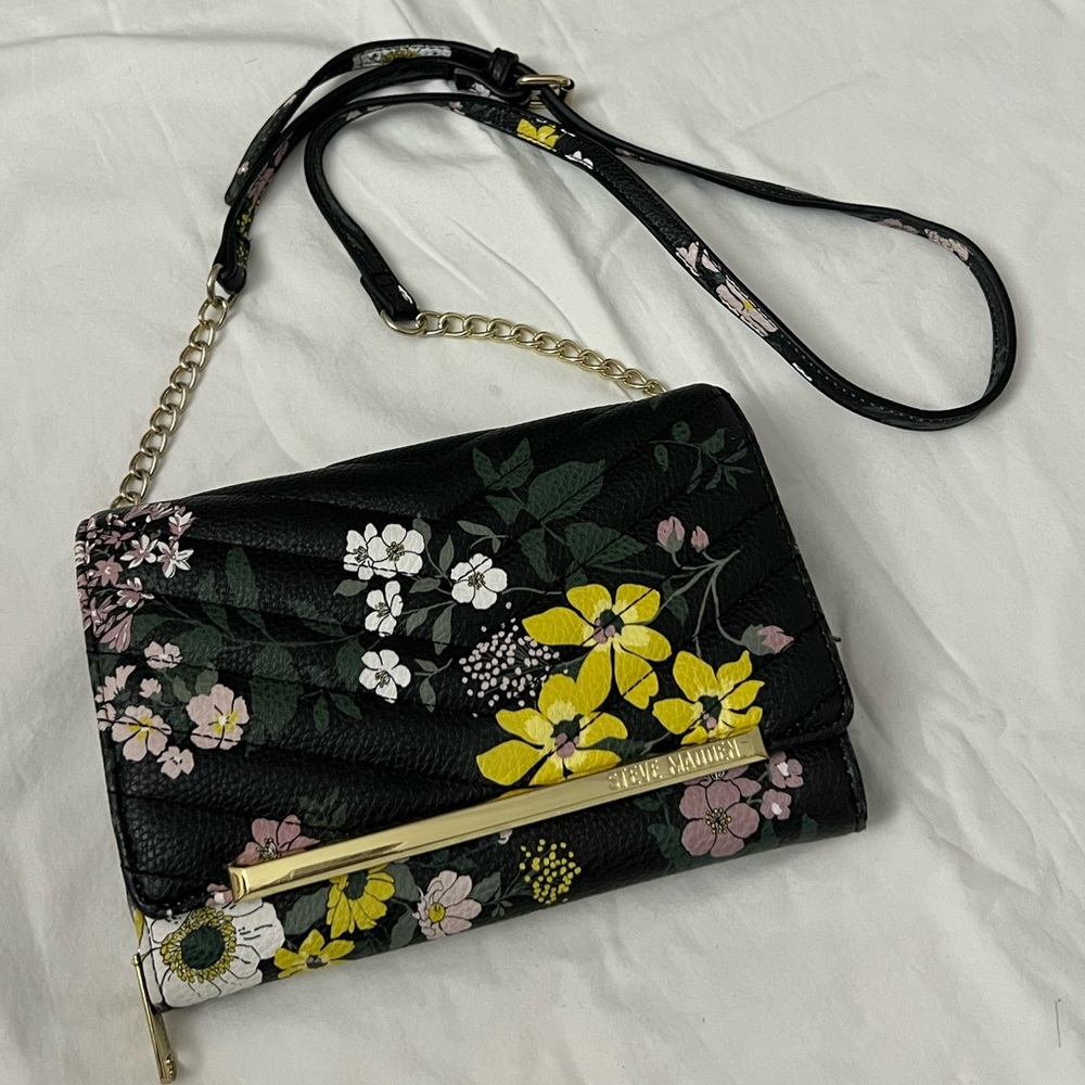 Steve Madden floral crossbody bag
